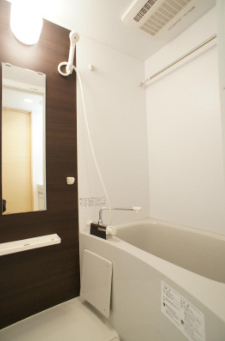 バス・シャワールーム　風呂