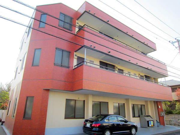 建物外観　駅まで徒歩５分！