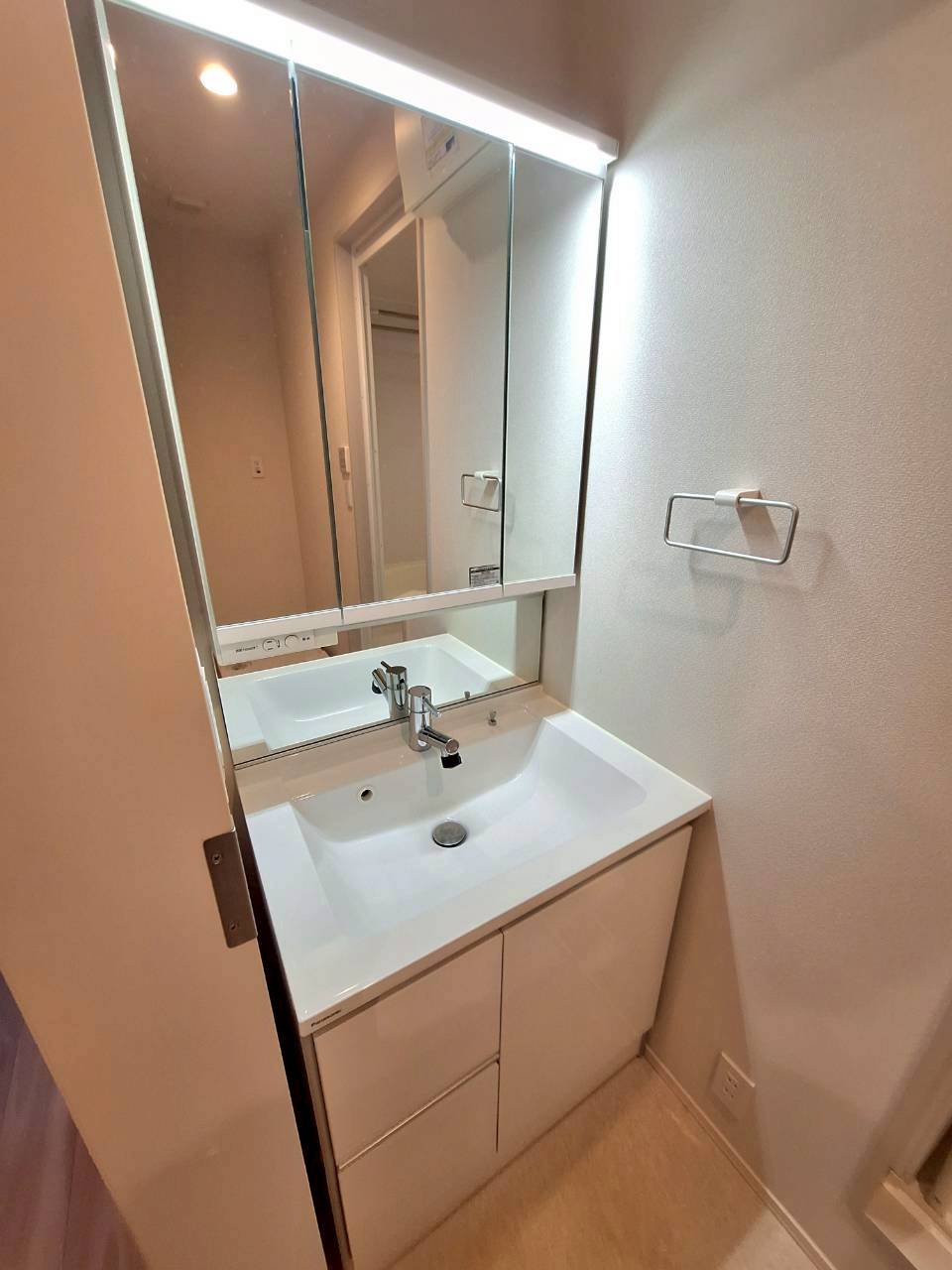 エントランス　便利な宅配BOX☆