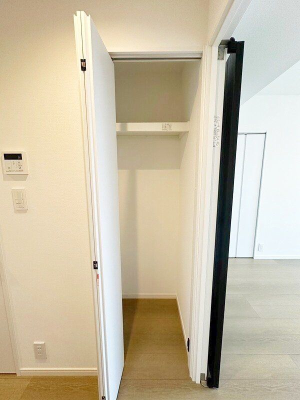 収納　収納(廊下)