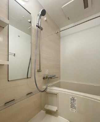 バス・シャワールーム　お風呂です