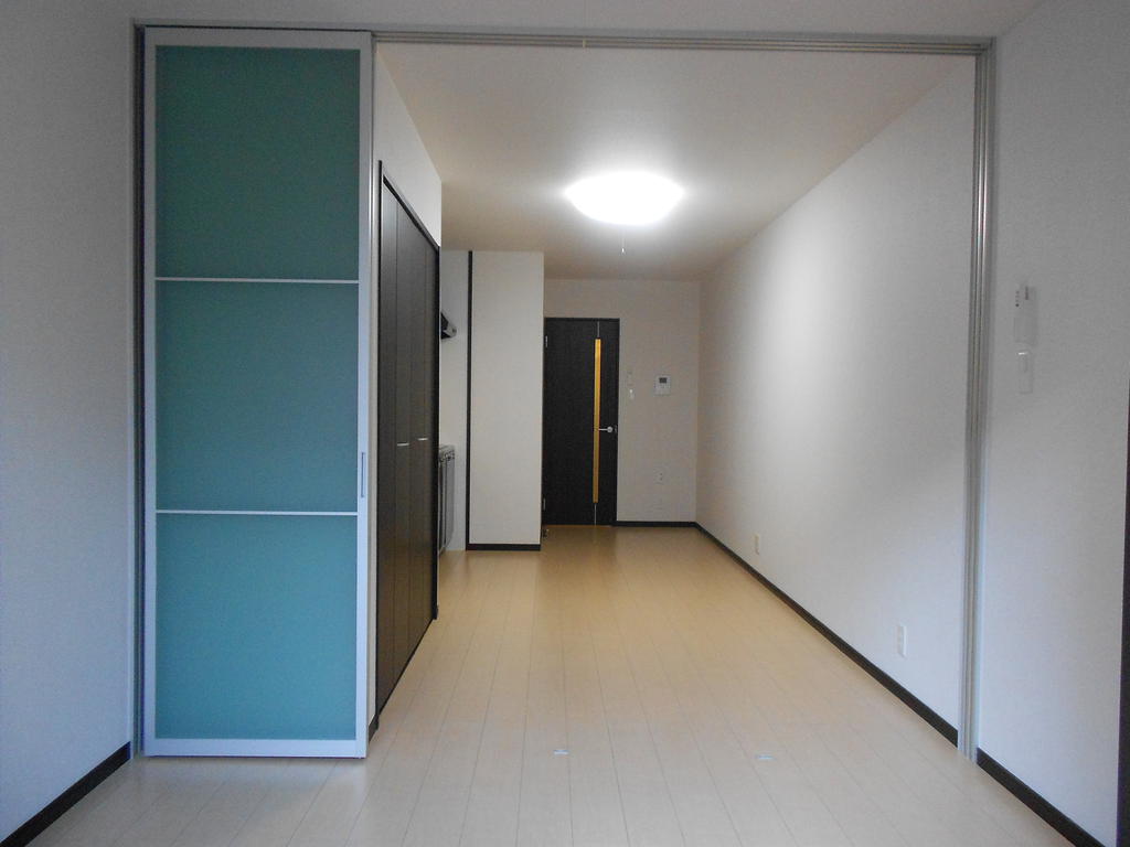 居室・リビング　※同タイプ同モデルの写真を使用