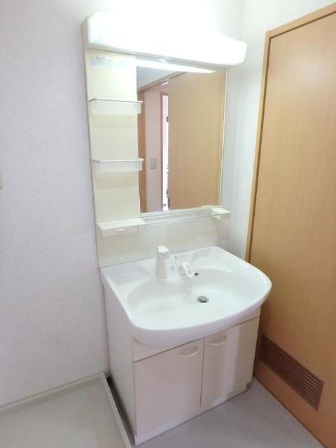 洗面設備　独立洗面台