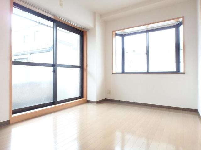 居室・リビング　洋室