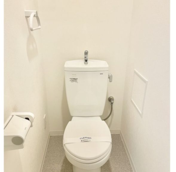 トイレ　ゆったりとした空間のトイレです