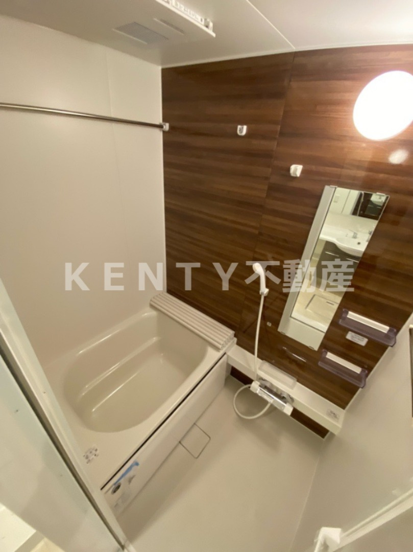 バス・シャワールーム　日々の疲れを癒すお風呂付です