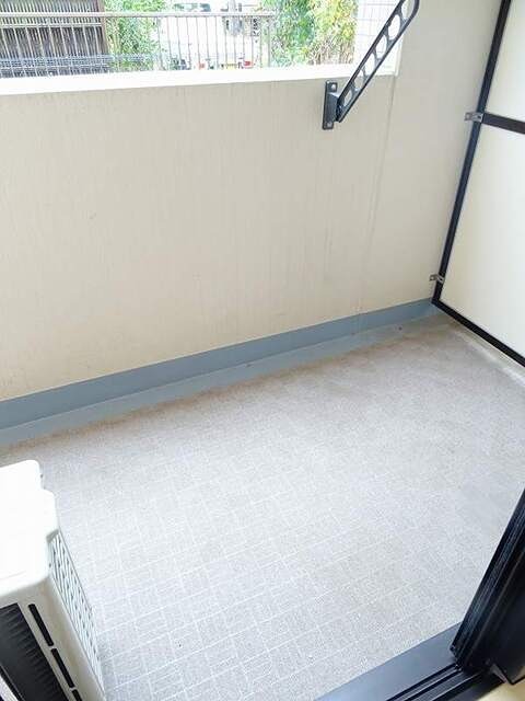 バルコニー　風通しの良いバルコニーです。
