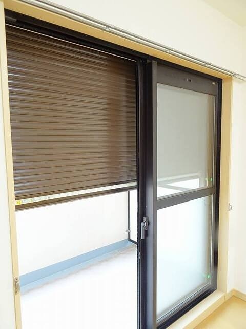 その他設備　シャッター付きです