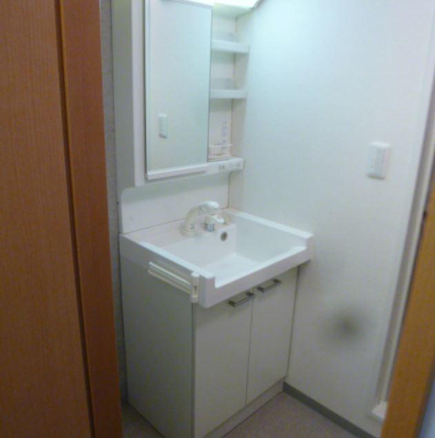 洗面設備　嬉しい洗面化粧台