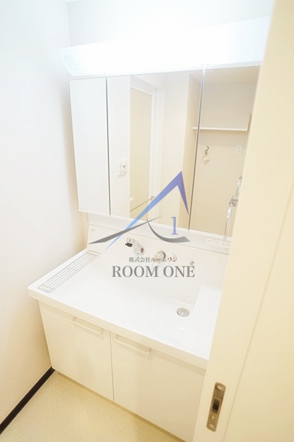 洗面設備　洗面台です。