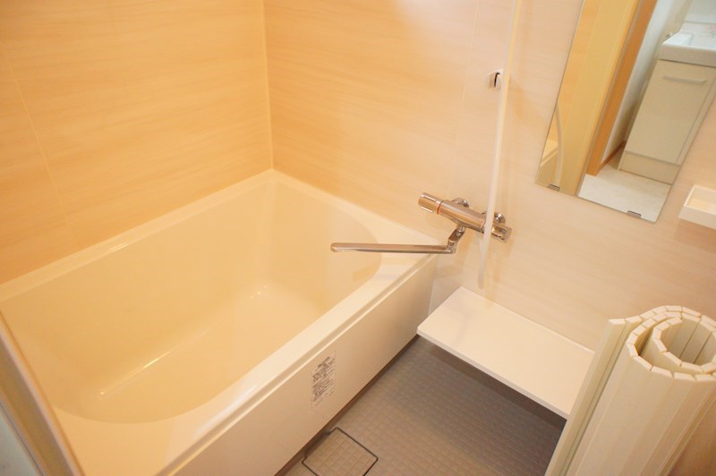 バス・シャワールーム　同間取りの別部屋です