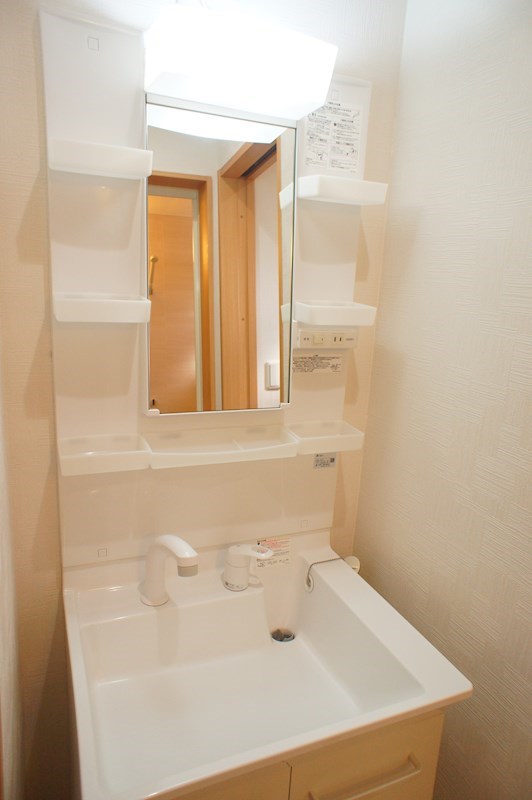 洗面設備　同間取りの別部屋です