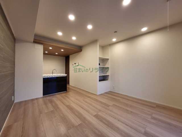 居室・リビング　別部屋参考写真となります。