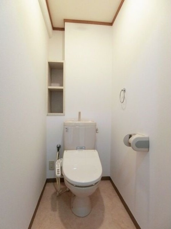 トイレ　図面と現状に相違がある場合には現状を優先