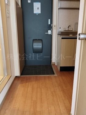 居室・リビング　※別号室参考写真