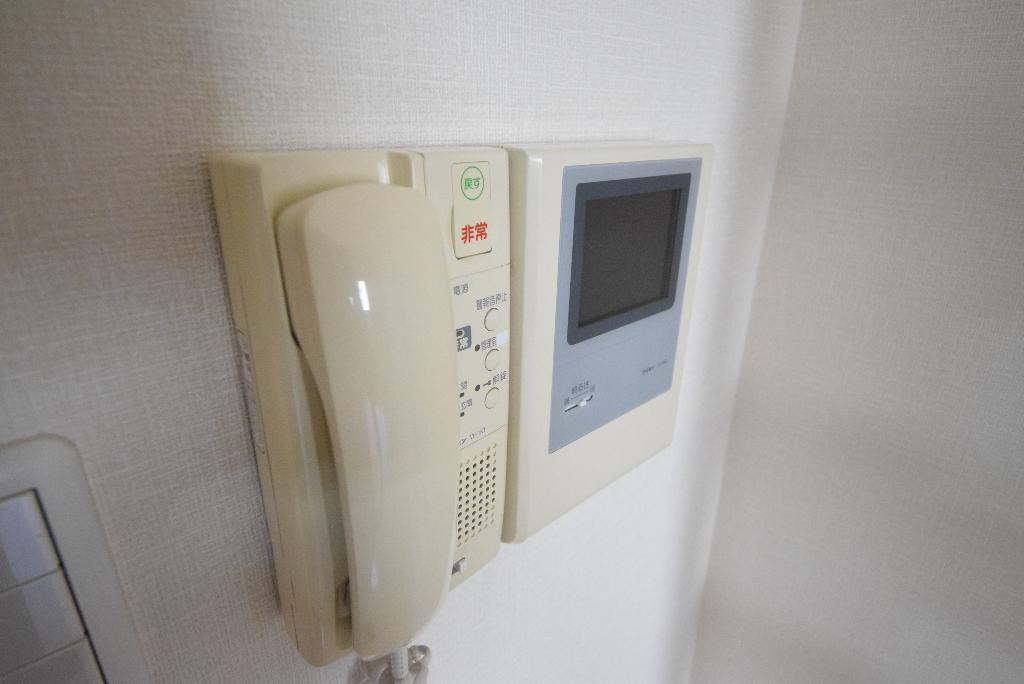 セキュリティ　カメラ付インターホン