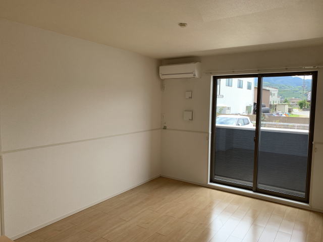 居室・リビング　同仕様