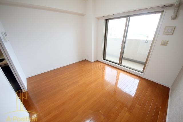 居室・リビング　エイペックス北梅田