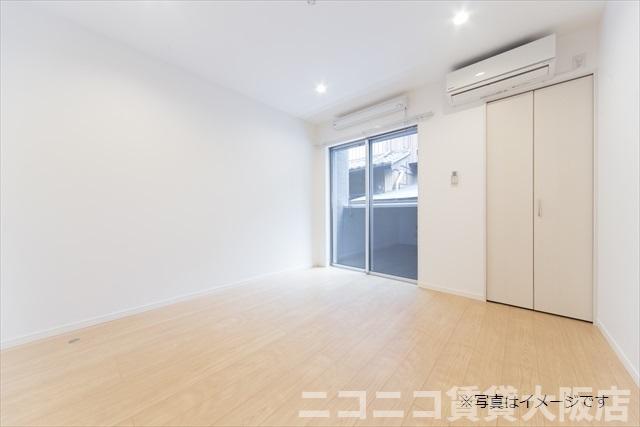 居室・リビング　同タイプイメージ写真のため現況を優先いたします。