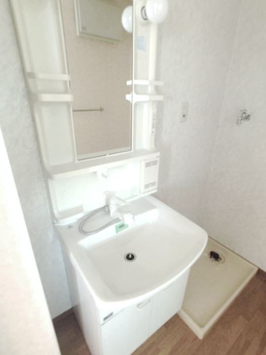 洗面設備　洗髪洗面化粧台