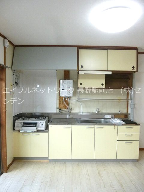 キッチン　画像は206号室です（参考）