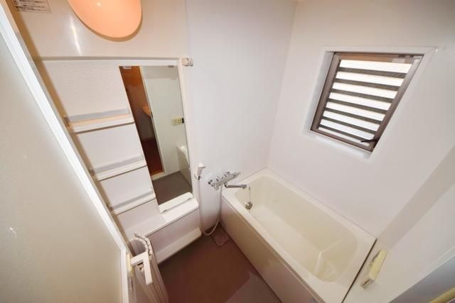 バス・シャワールーム　★追炊き付きのバスルームです★