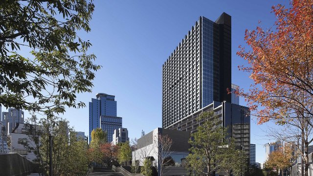 建物外観　内廊下