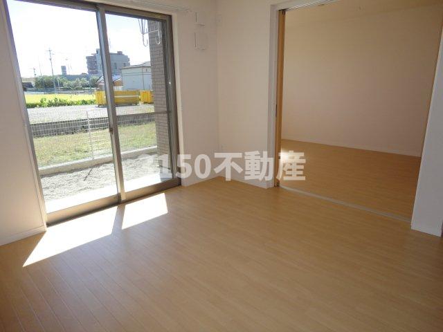 居室・リビング　リビング