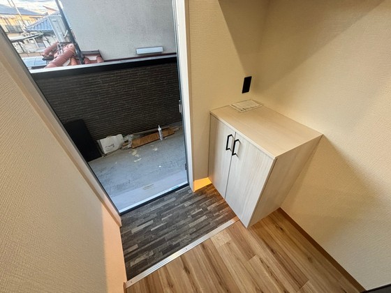 玄関　※別部屋の写真です