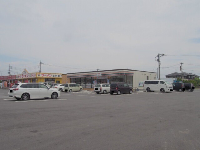 コンビニ　セブンイレブン佐賀白石廿治店（コンビニ）まで200m
