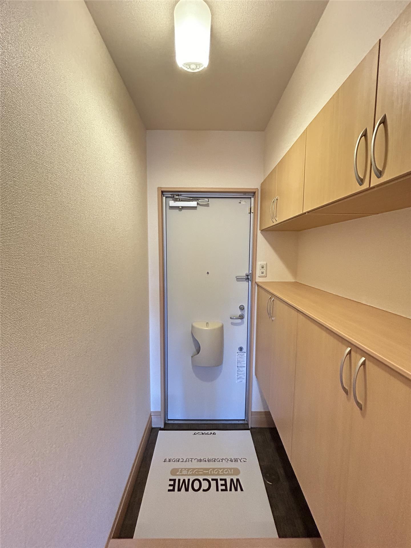 玄関　玄関