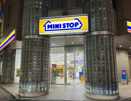 コンビニ　ミニストップ日本橋馬喰町2丁目店（コンビニ）まで141m