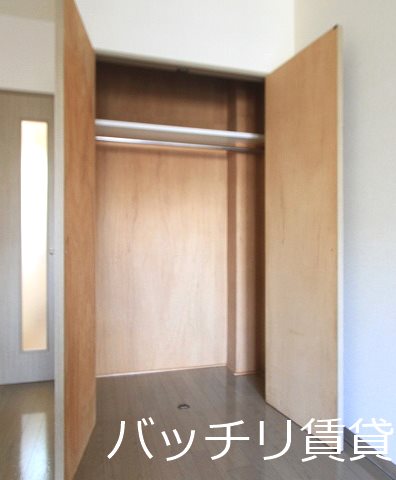 収納　※画像は別部屋のため、現状を優先いたします