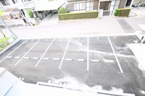 駐車場　駐車場です