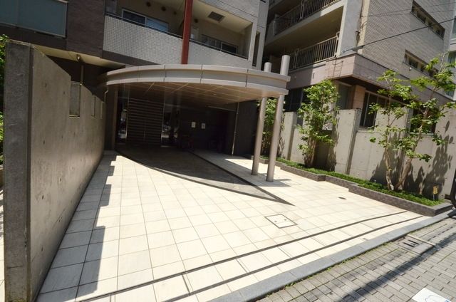 エントランス　NULL