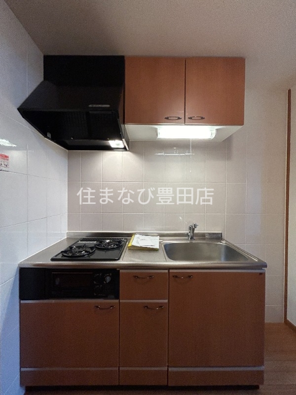 キッチン　同型別部屋写真