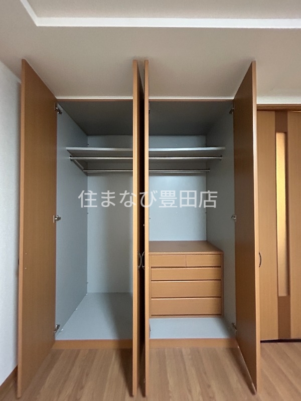 収納　同型別部屋写真