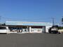 コンビニ　ローソン新地運動公園前店（コンビニ）まで850m