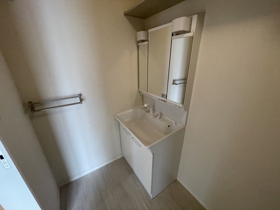 洗面設備　※別部屋の写真です