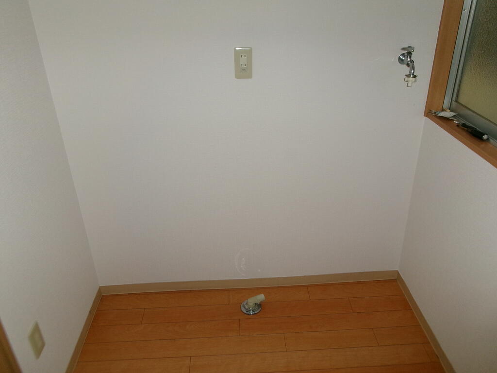 その他　室内洗濯機置き場あり