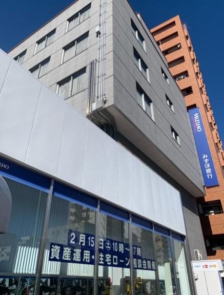 銀行　みずほ銀行麻布支店（銀行）まで652m