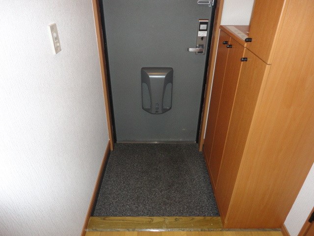 ソレイユ弐番館の玄関写真