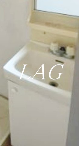 洗面設備　独立洗面台です。