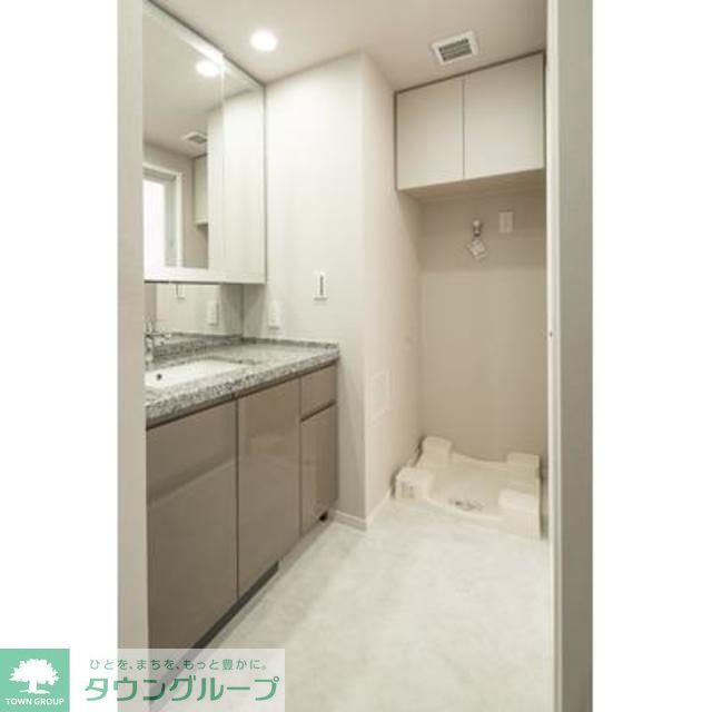 洗面設備　※写真は同タイプ住戸です。
