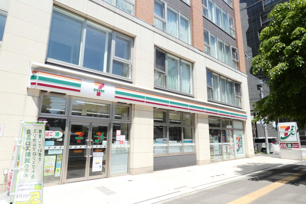 コンビニ　セブンイレブン札幌南2条西9丁目店（コンビニ）まで170m
