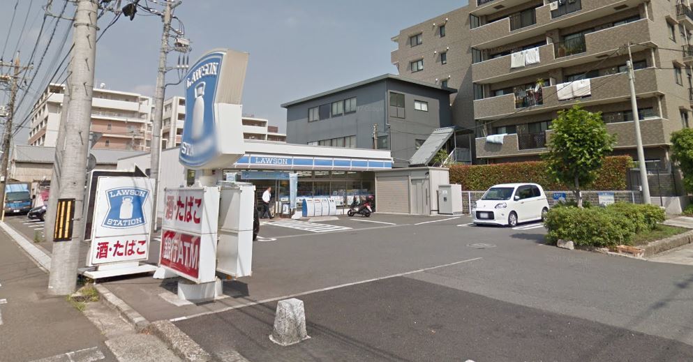 コンビニ　ローソン都筑池辺町店（コンビニ）まで361m