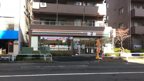 コンビニ　セブンイレブン しながわ水族館西店（コンビニ）まで374m