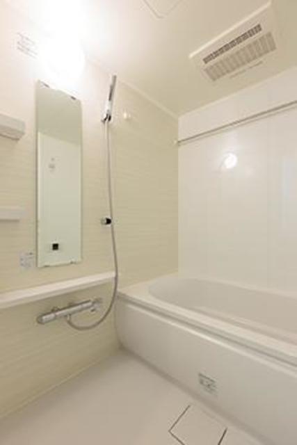 バス・シャワールーム　※写真は同タイプ住戸です。