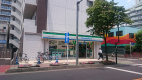 コンビニ　ファミリーマート 川口並木三丁目店（コンビニ）まで140m