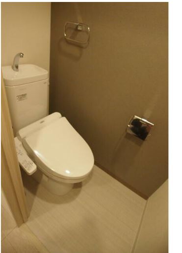 トイレ　※同物件、別部屋になります。